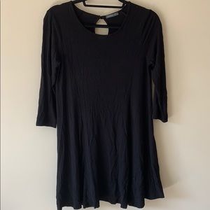 Black Soprano 3/4 Sleeve Skater Flowy Dress